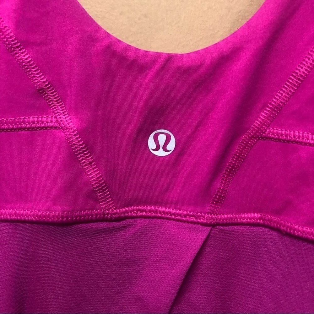 Lululemon Bright Pink Tank Top Pleated Back Size 8 - Picture 3 of 5